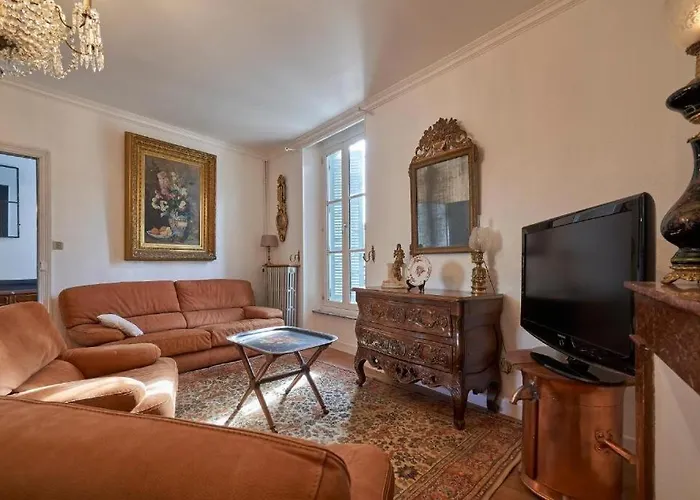 בית נופש La Casa Consuelo ~ Piscine ~ Jardin ~ Centre קרקסון