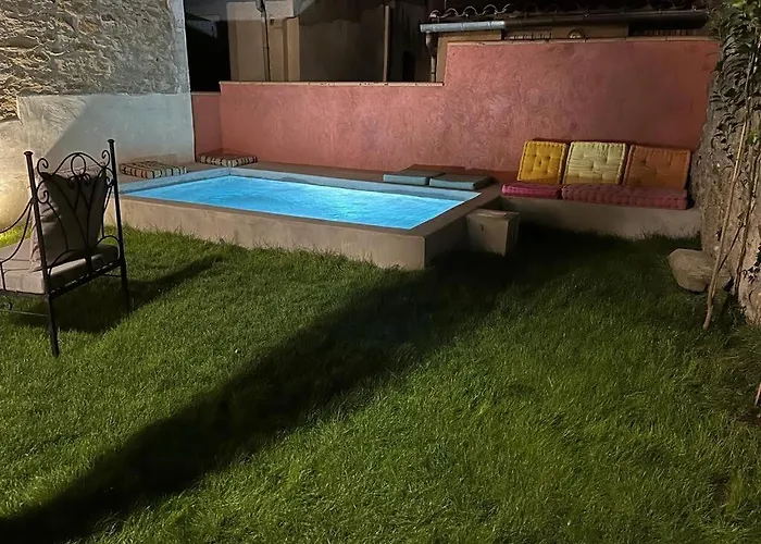 בית נופש La Casa Consuelo ~ Piscine ~ Jardin ~ Centre *