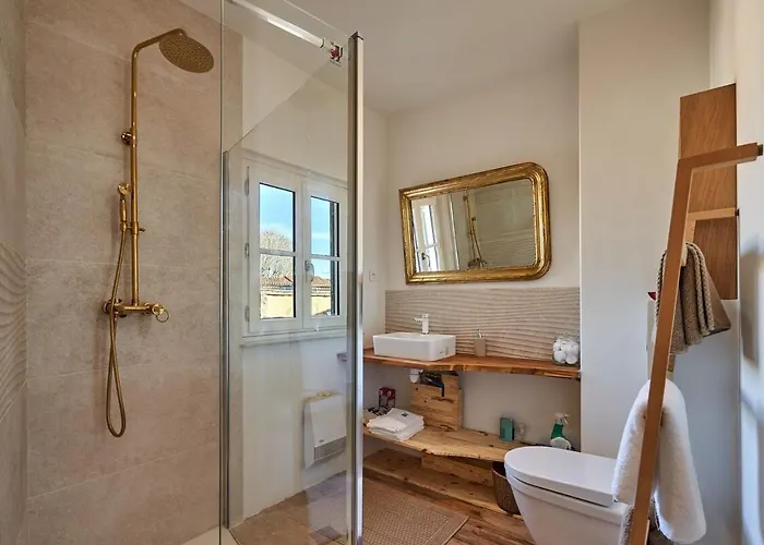 La Casa Consuelo ~ Piscine ~ Jardin ~ Centre בית נופש קרקסון